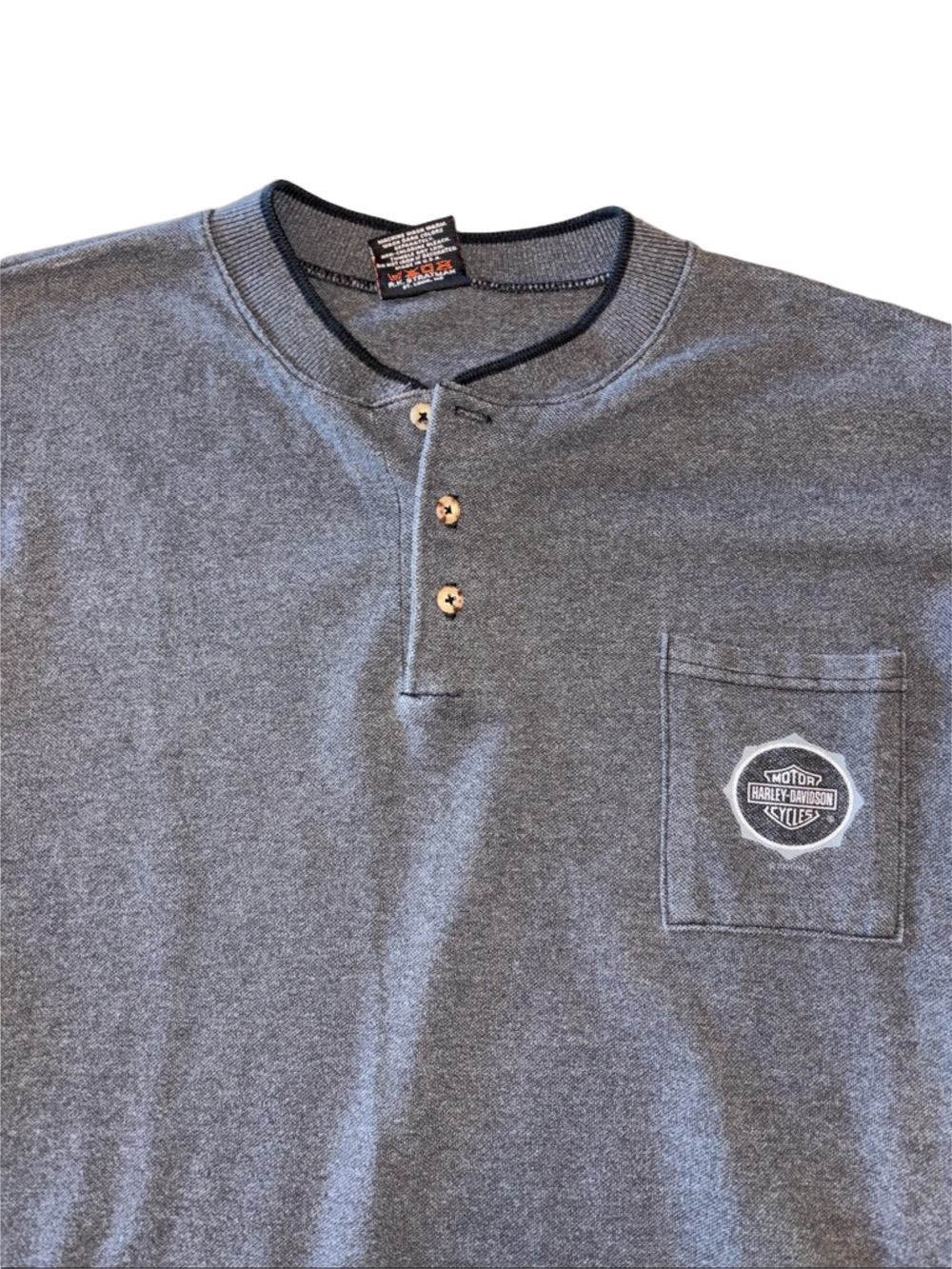 Harley Davidson Men’s XL Grey Henley Short Sleeve Shirt